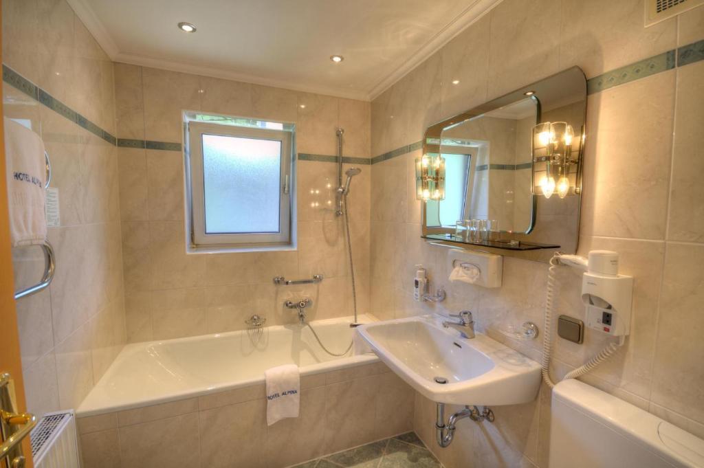 Hotel Tauernblick - Thermenhotels Gastein Bad Hofgastein Room photo